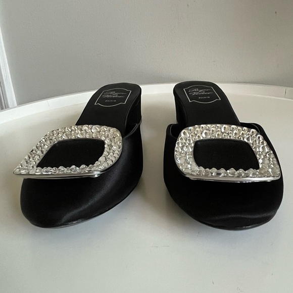 ROGER VIVIER PARIS Chips Strass Embellished Black Satin Slip On Mule Shoes 9 - Picture 13 of 15